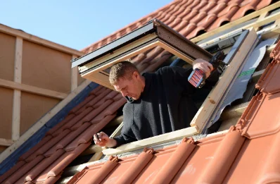 Pose de fenêtres de toit Velux à Contré